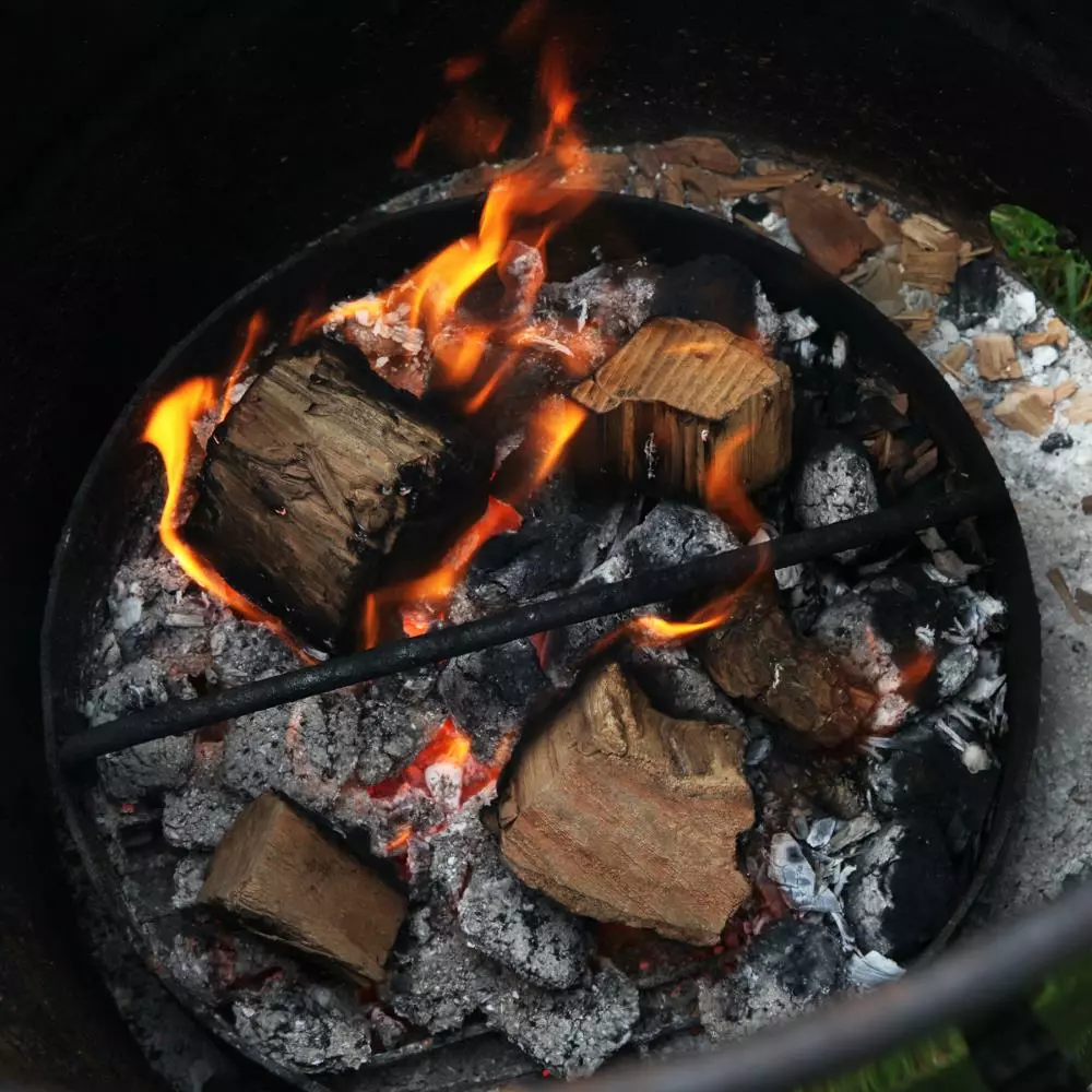 Cowboy Charcoal Grilling Fuels Cowboy Apple Wood Chunks, 600 cu in 5 Cowboy Charcoal Grilling Fuels Cowboy Apple Wood Chunks, 600 cu in - Image 5