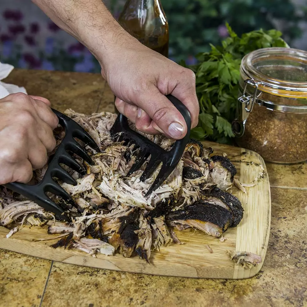 Oklahoma Joe's Grilling Tools & Accessories 2-Pack Resin Pork Claw 7 Oklahoma Joe's Grilling Tools & Accessories 2-Pack Resin Pork Claw - Image 7