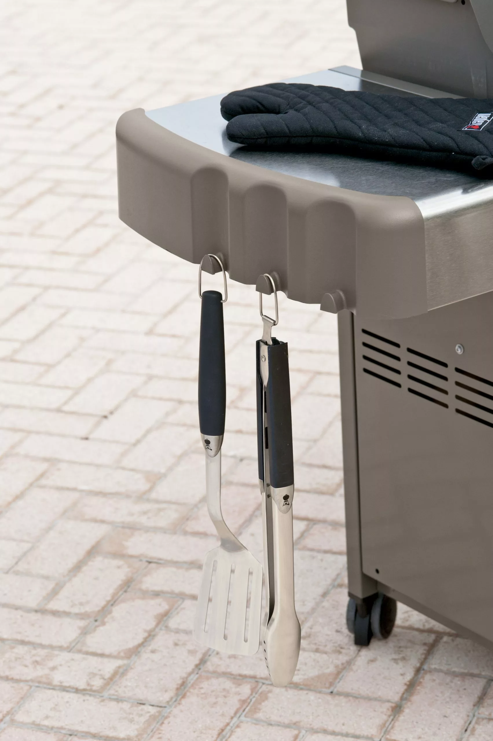 Weber Grilling Tools & Accessories Black Cotton Grill Mitt 3 Weber Grilling Tools & Accessories Black Cotton Grill Mitt - Image 3